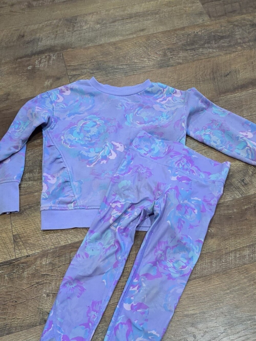 ALl in Motion Lavender Floral Leggings for Kids